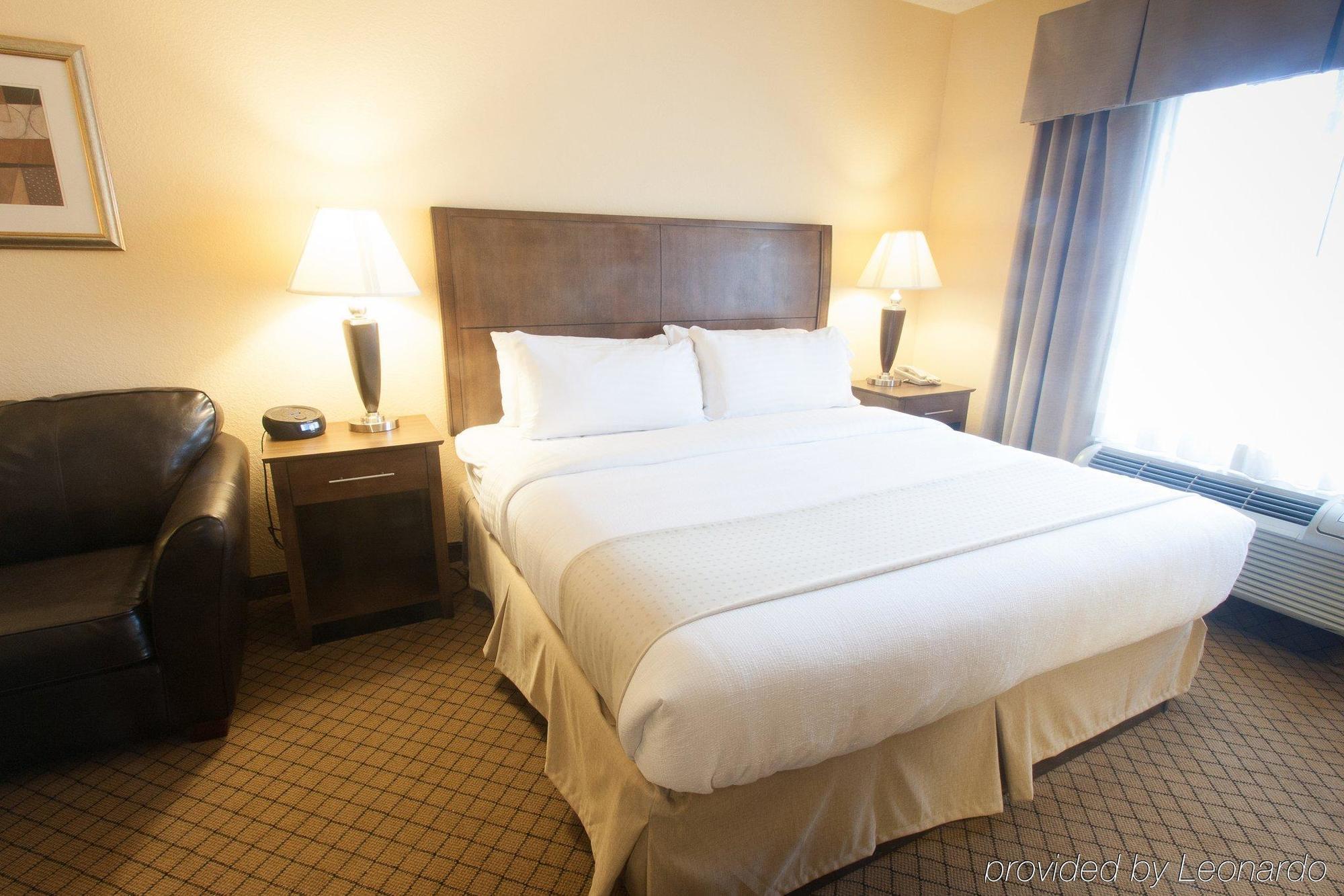 Delta Hotels By Marriott Huntington Mall Barboursville Екстериор снимка