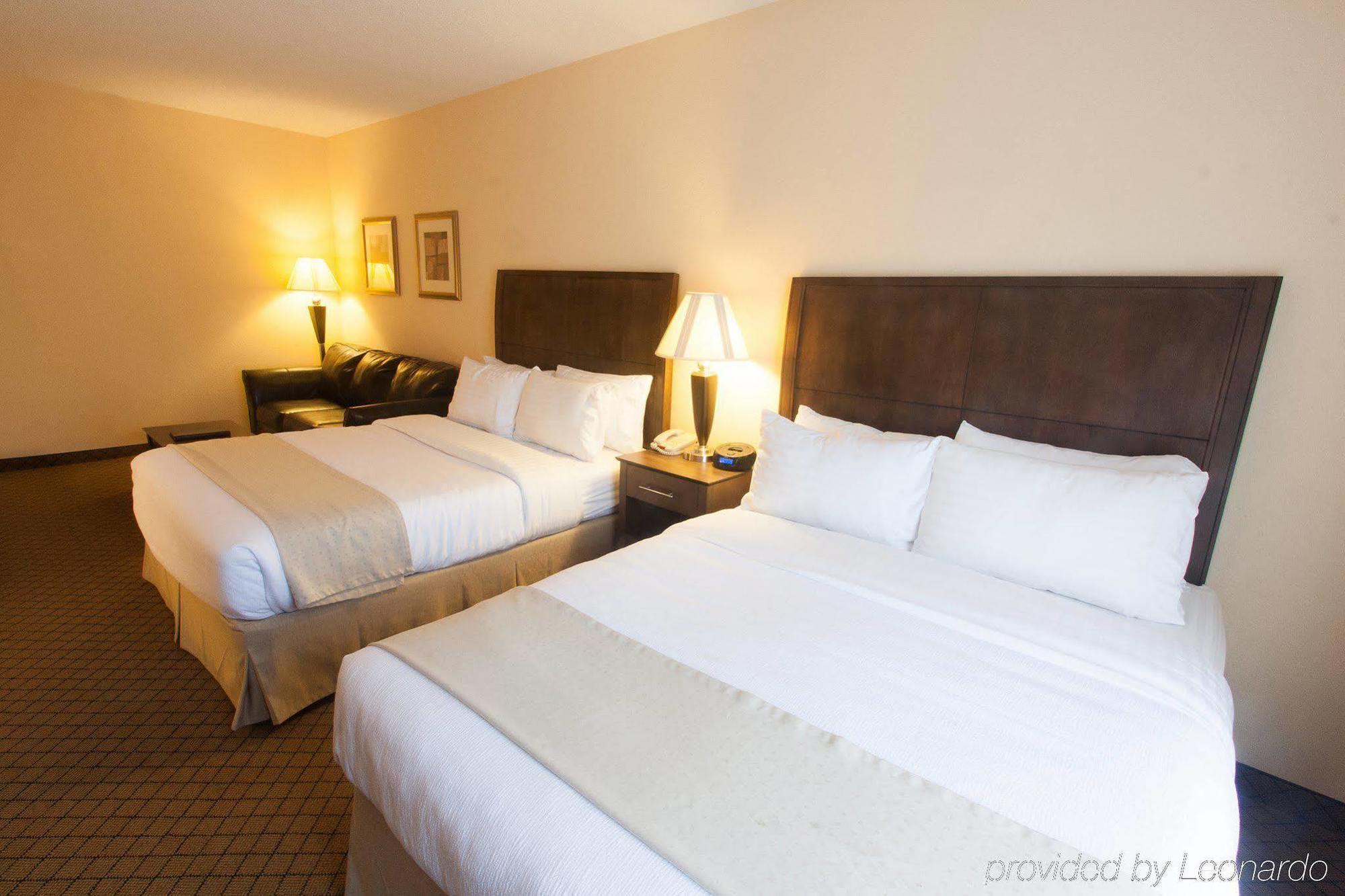 Delta Hotels By Marriott Huntington Mall Barboursville Екстериор снимка