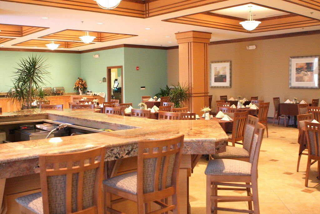 Delta Hotels By Marriott Huntington Mall Barboursville Екстериор снимка